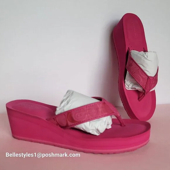 COACH Jaicee Wedge Platform Sandals in Signature Fabric-Fuchsia color.Size 9.5B⭐ - Picture 2 of 16